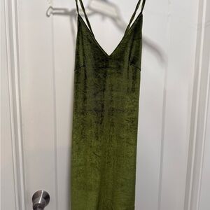 Elegant Green Velvet Dress